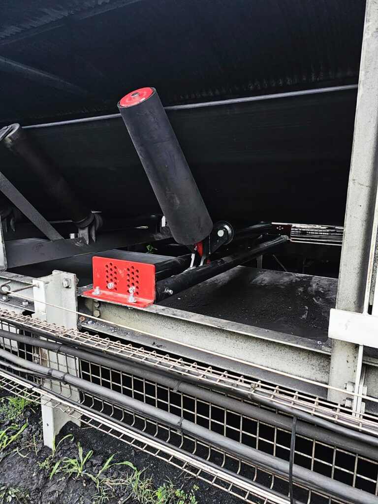 Accurate belt tracking supports uptime and reliability by reducing belt damage, minimising spillage and preventing unplanned interruptions to production.